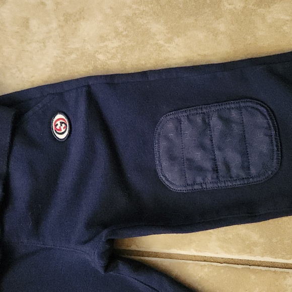 Gucci 2 PC suit - Picture 2 of 9